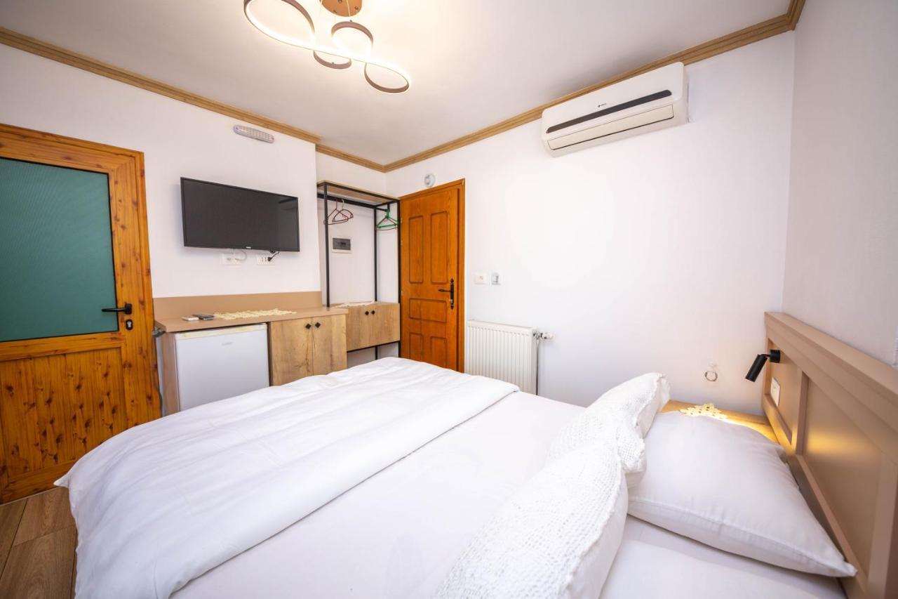 Bed And Breakfast Kotoni Гирокастра Экстерьер фото
